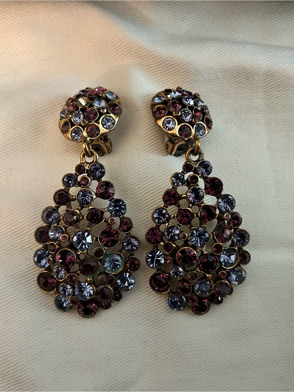 Oscar de la Renta Gold-Tone Purple and Pink Crystal Drop Clip-On Earrings